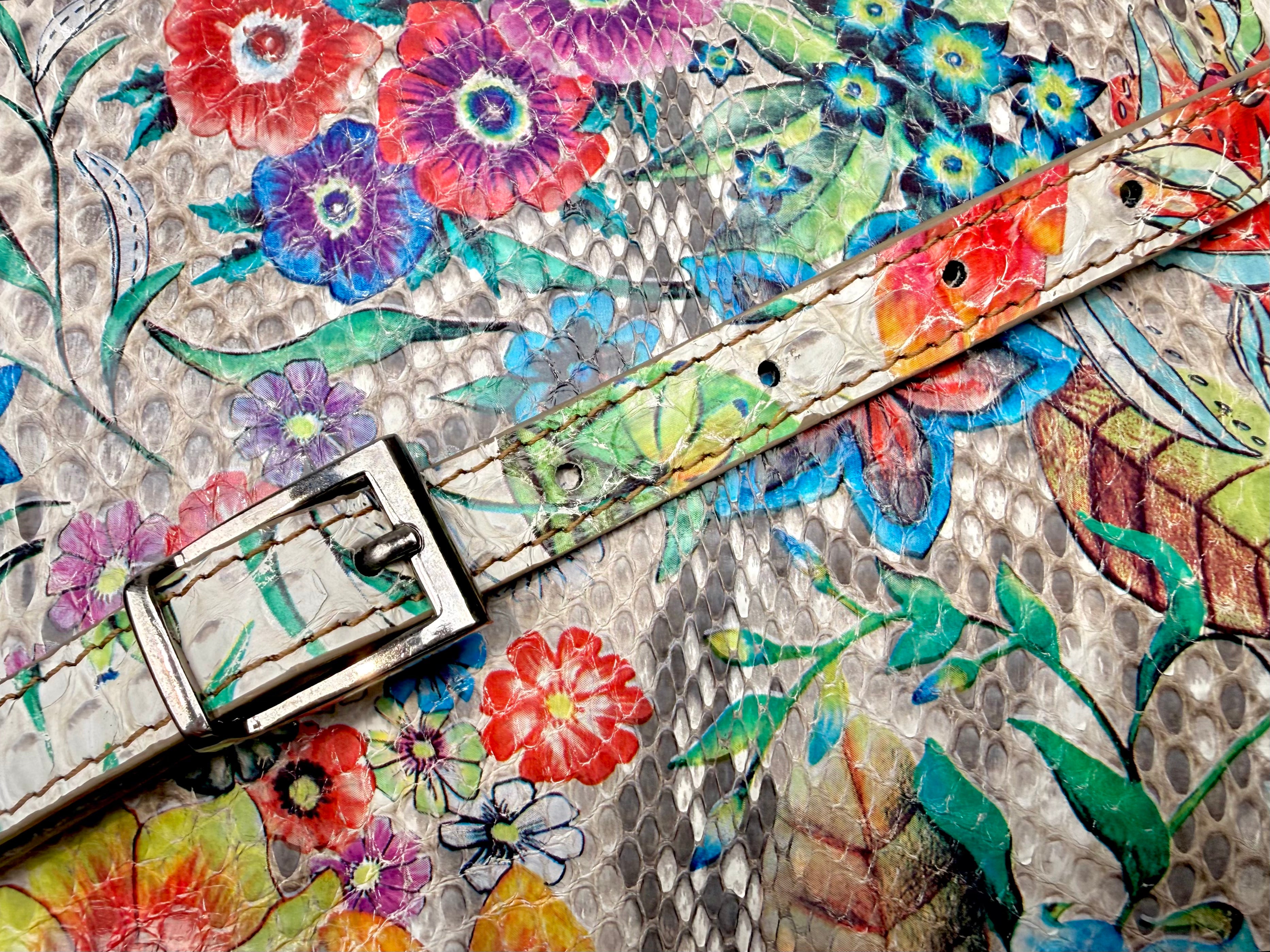 Saponetta Python Flower