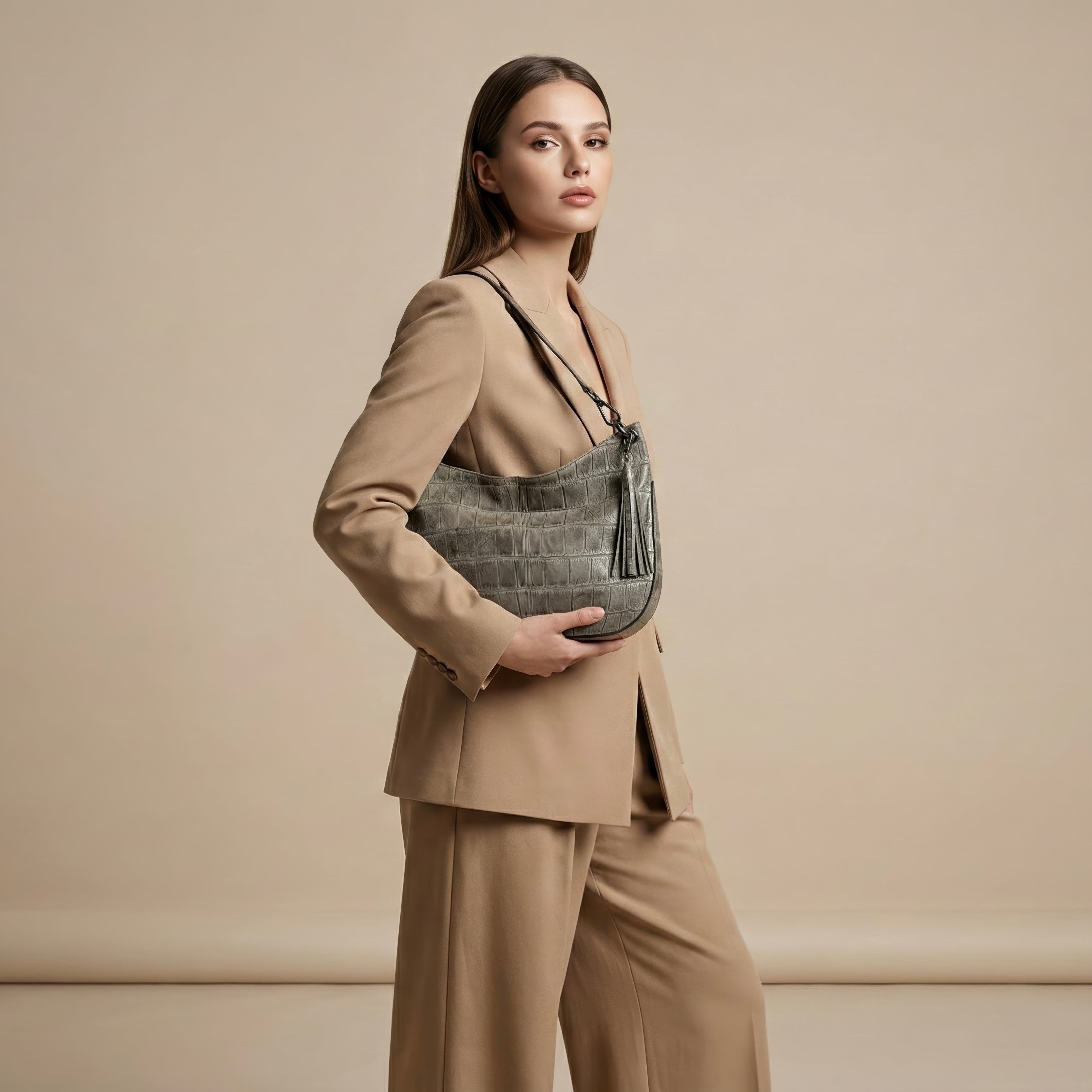 Coachanella Croco Grey