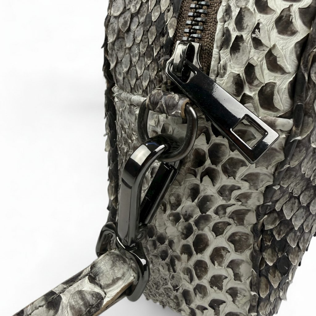 Saponetta Python White-Black