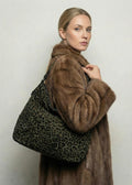 Petra Grande Fur Green Leopard