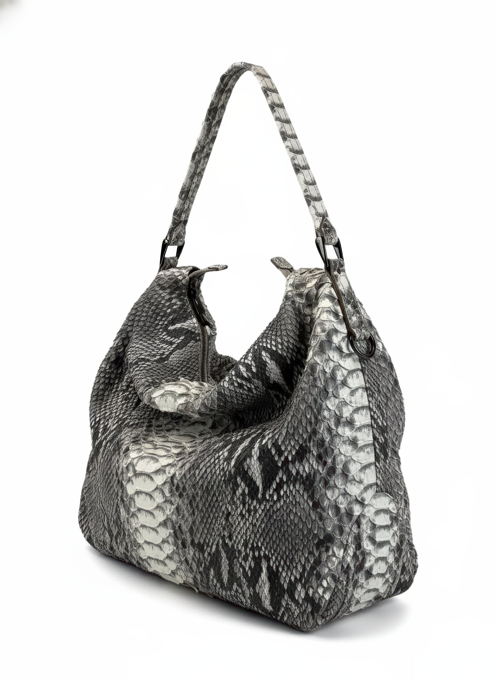 Petra Python Black-White