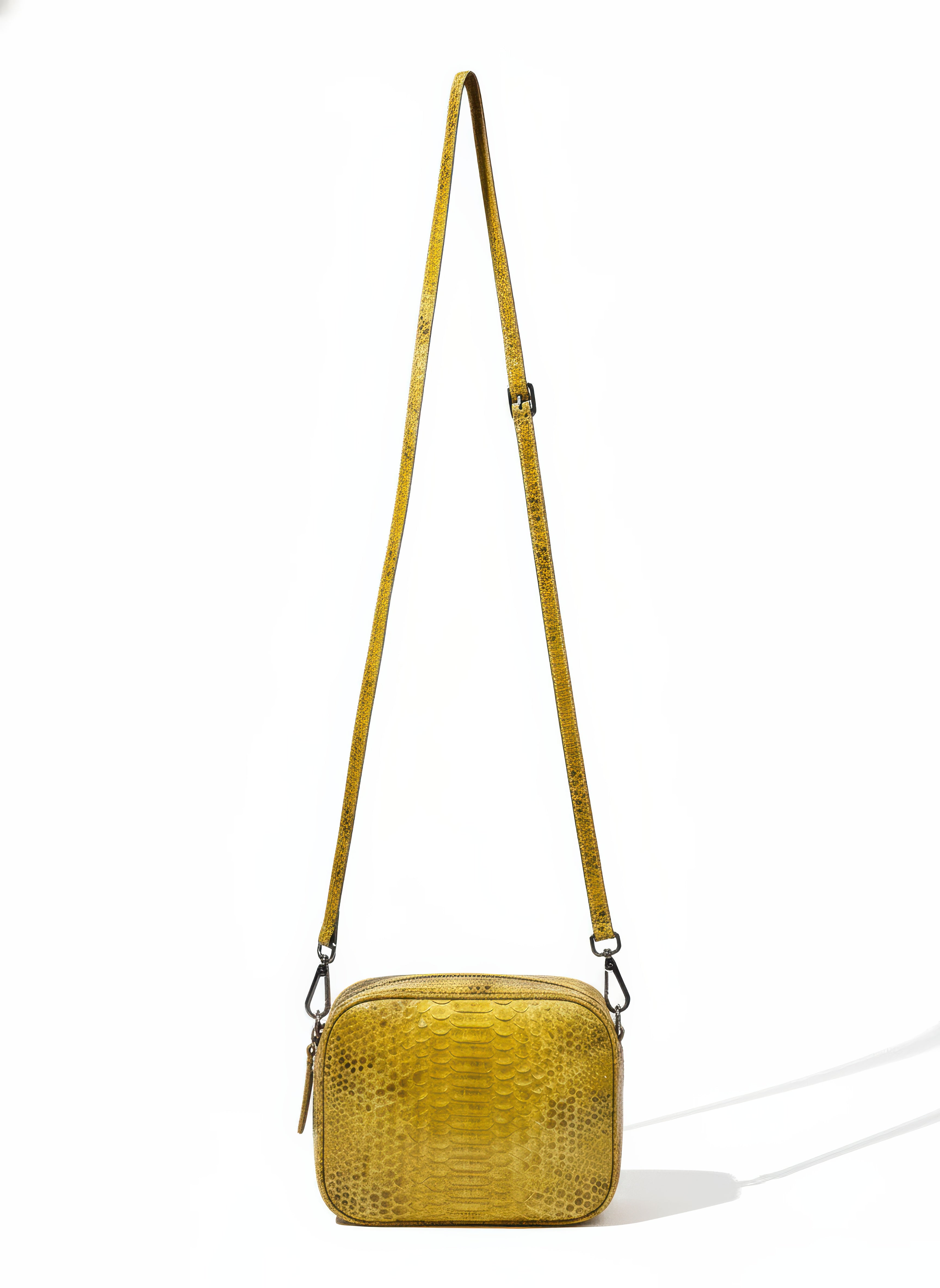 Saponetta Python Yellow