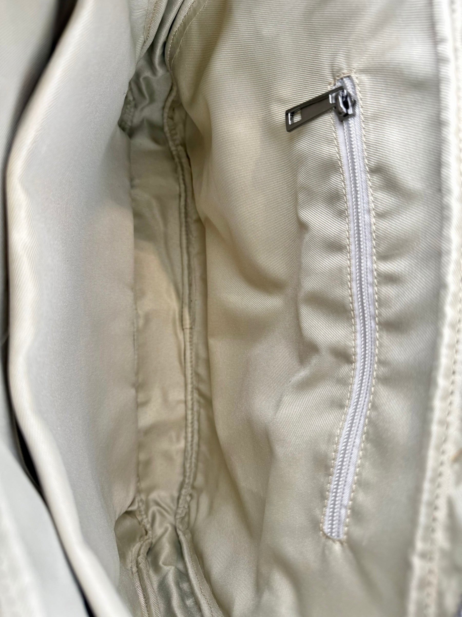 Business Python Grey-White