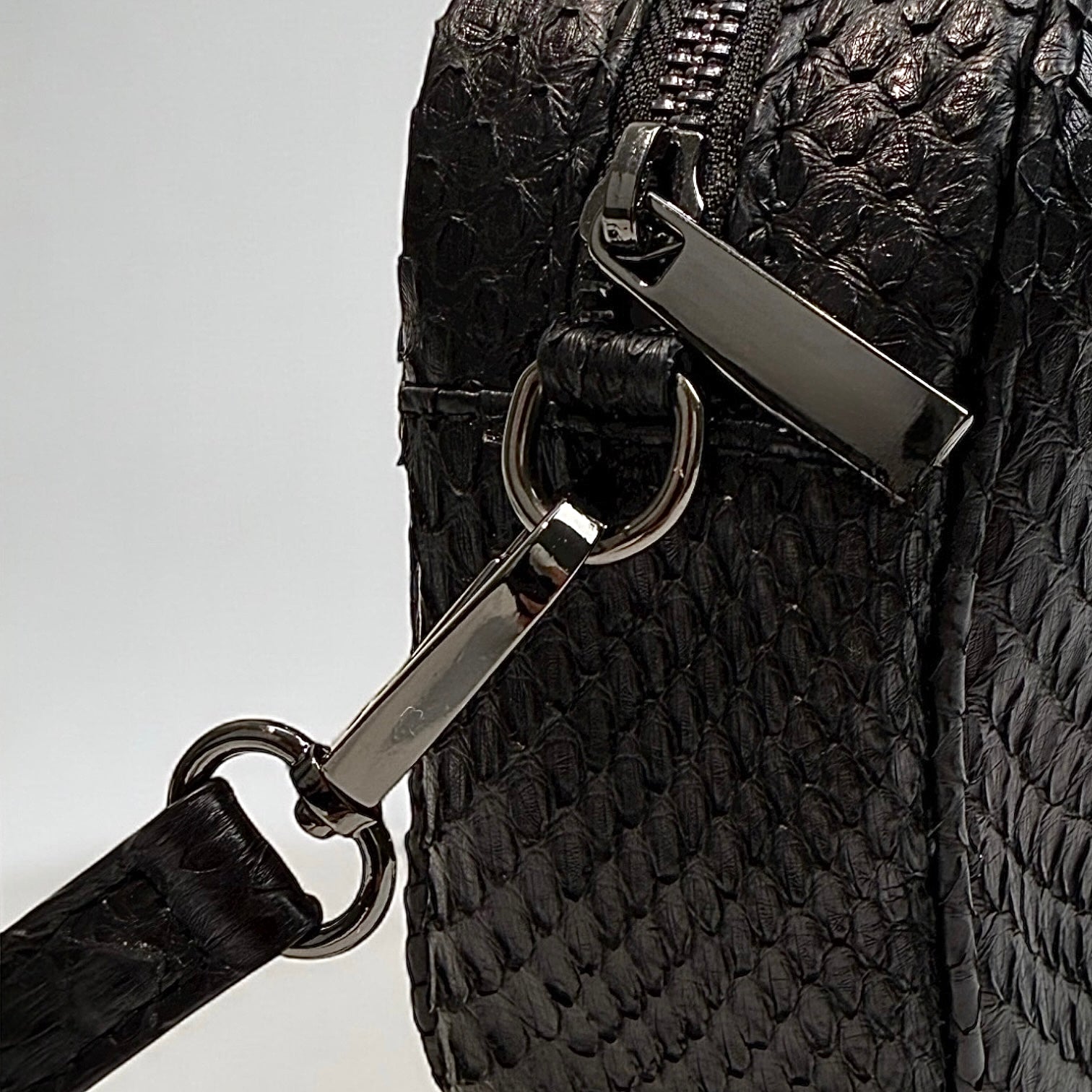 Saponetta Python Black