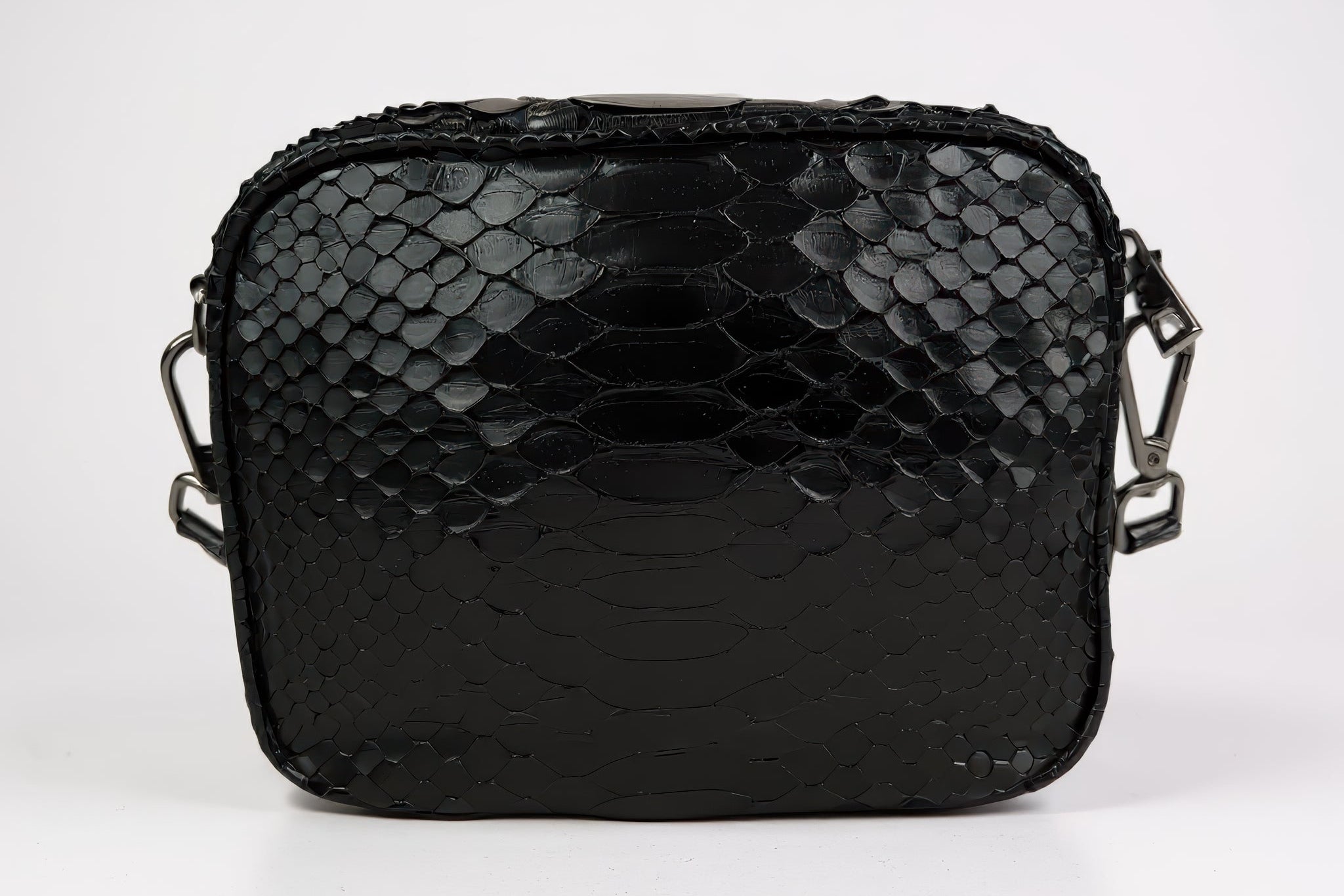 Saponetta Python Shiny Black
