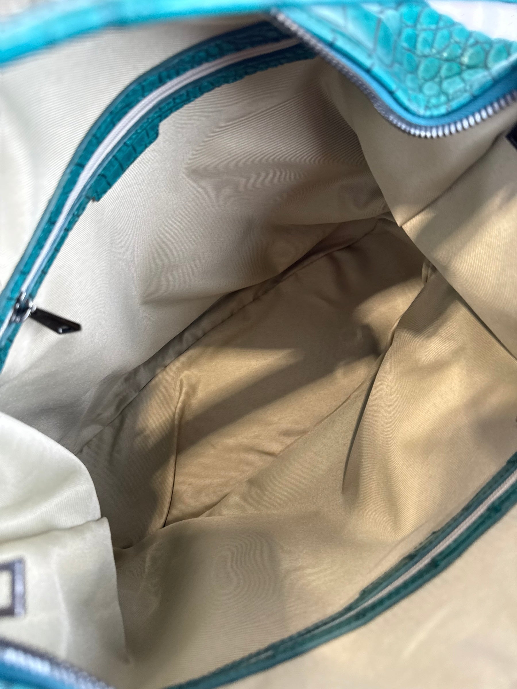 Petra Croco Turquoise