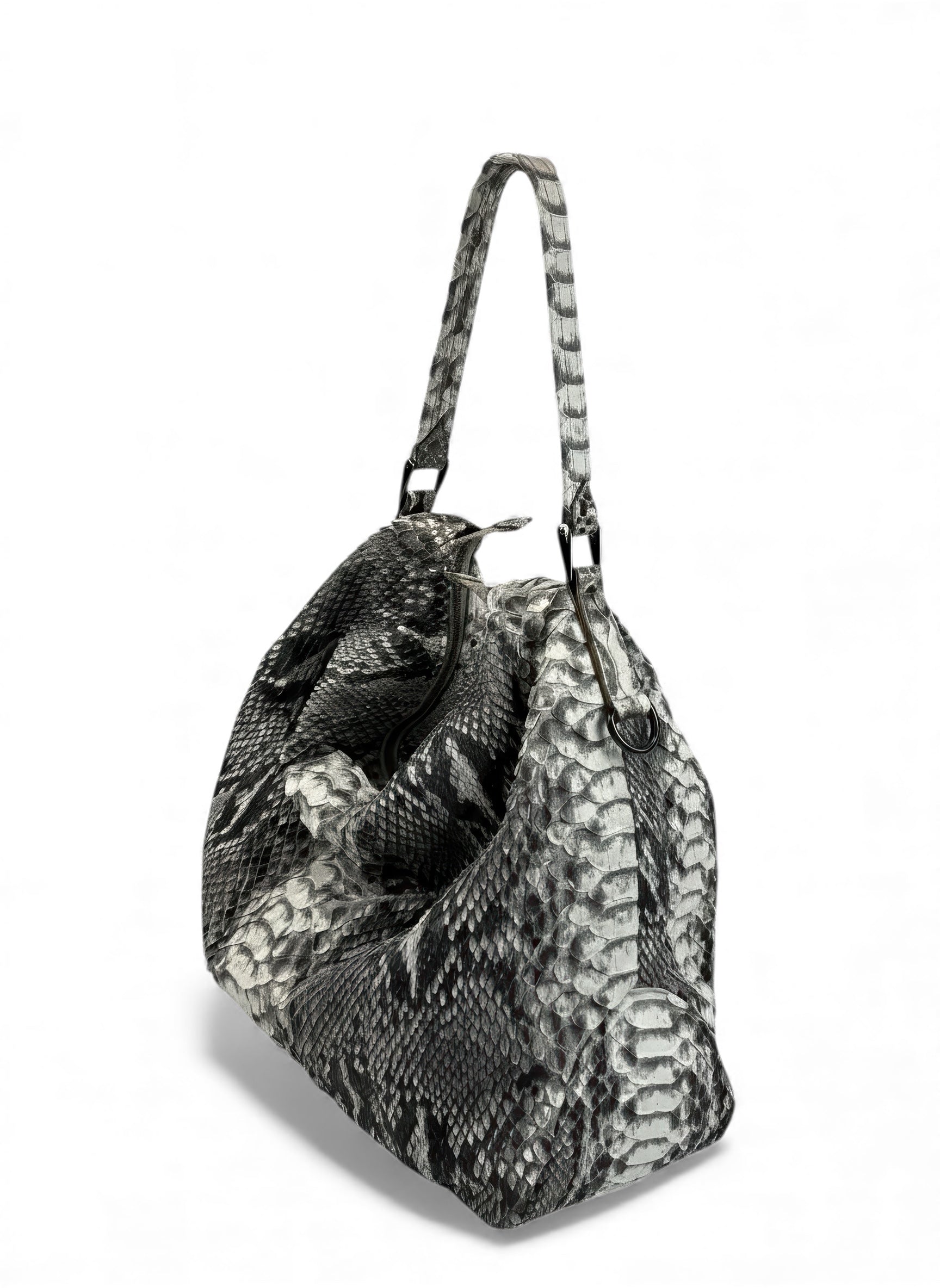 Petra Python Black-White