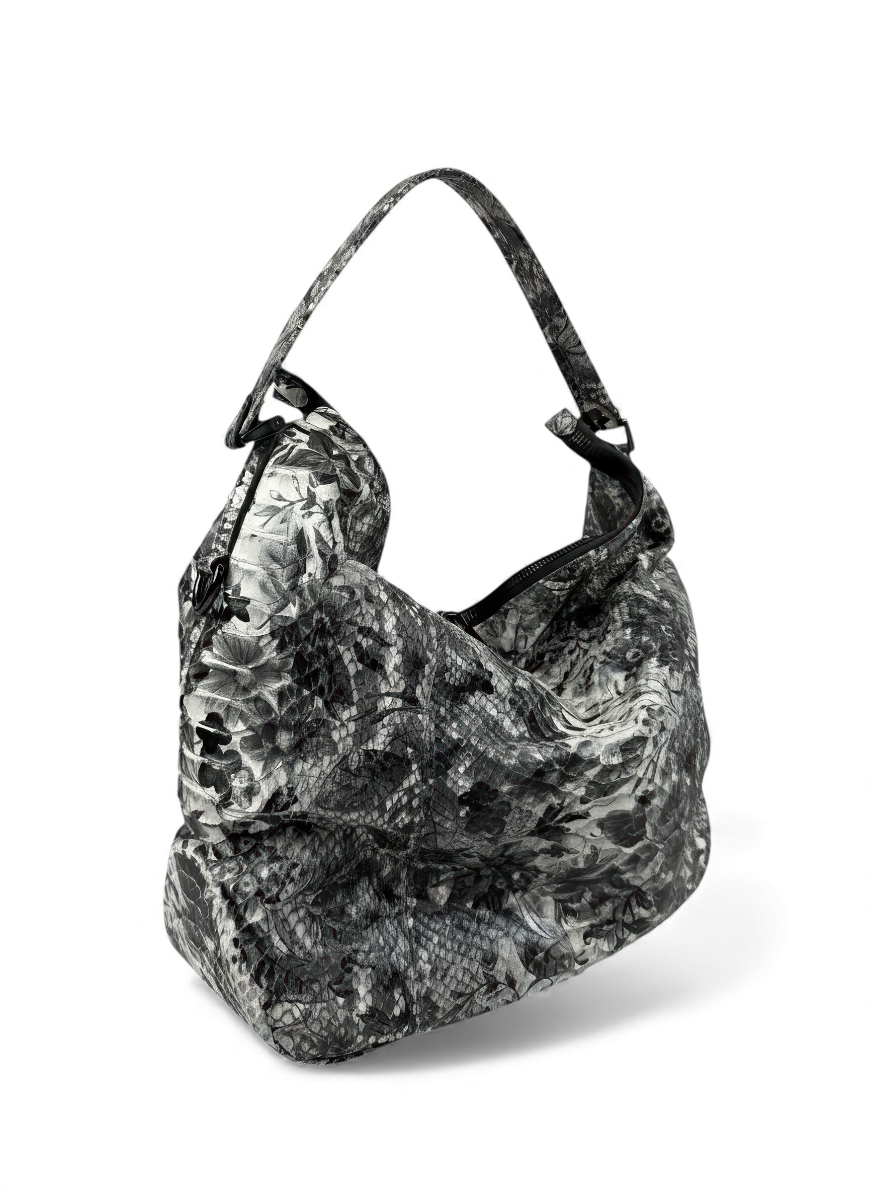 Petra Python Grey Flower