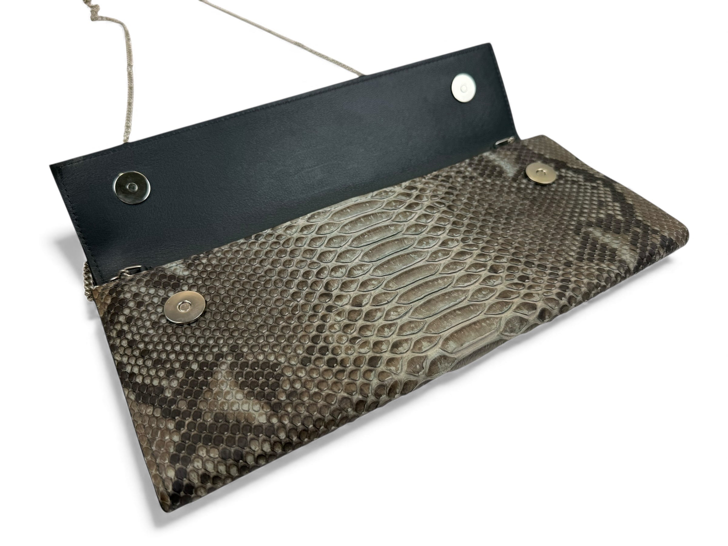 Long Clutch Mellow Green