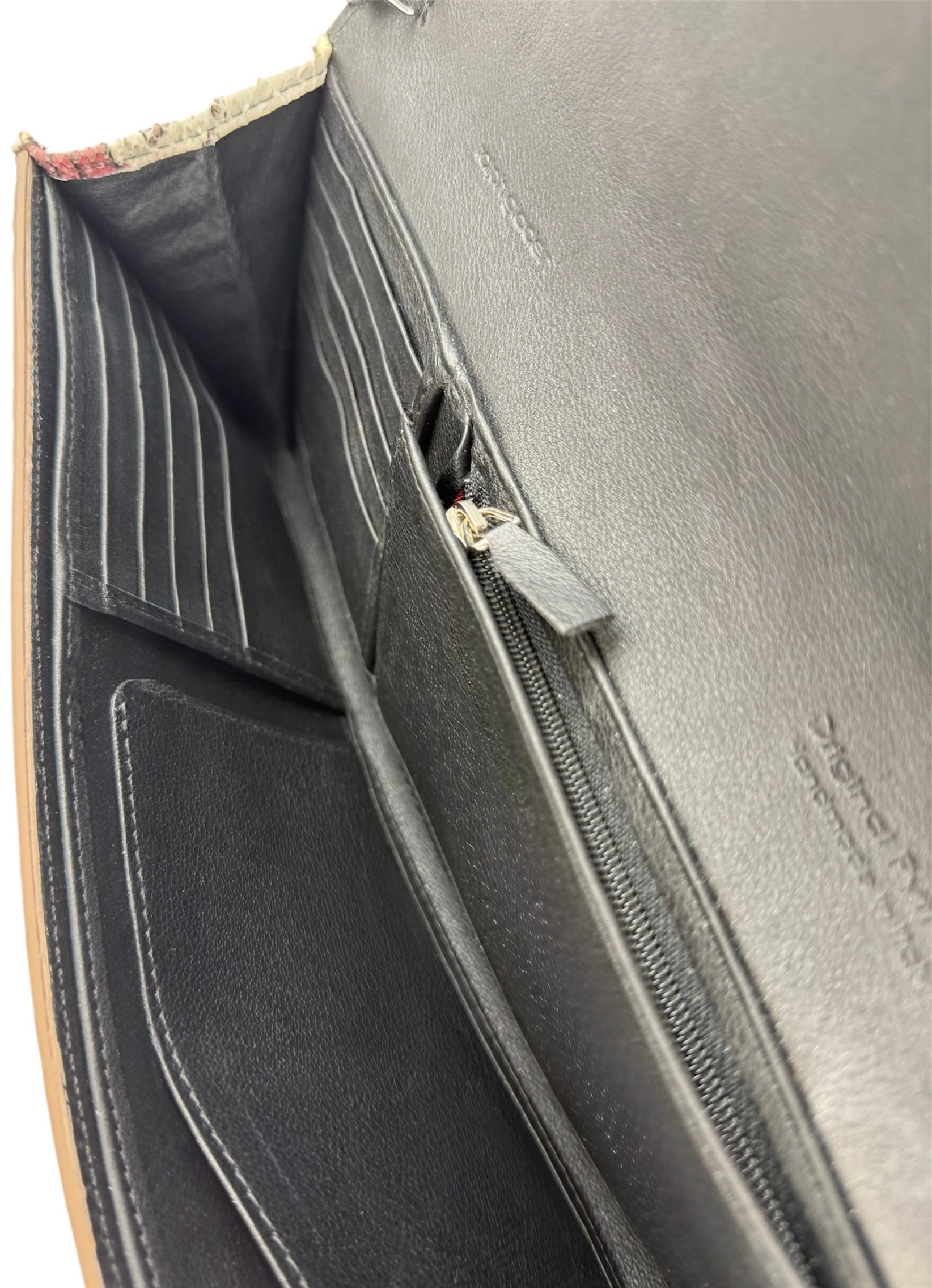 Long Clutch Desert Sundowner